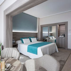 Quarto deluxe com cama king